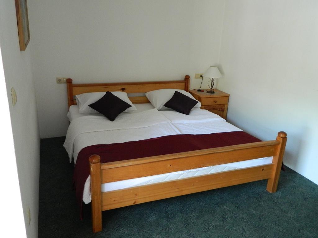 Motel Jelcic Čapljina Rom bilde