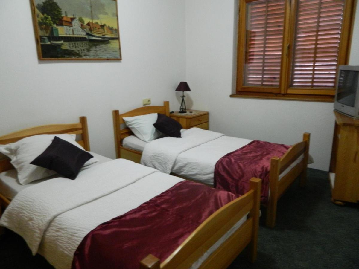 Motel Jelcic Čapljina Rom bilde